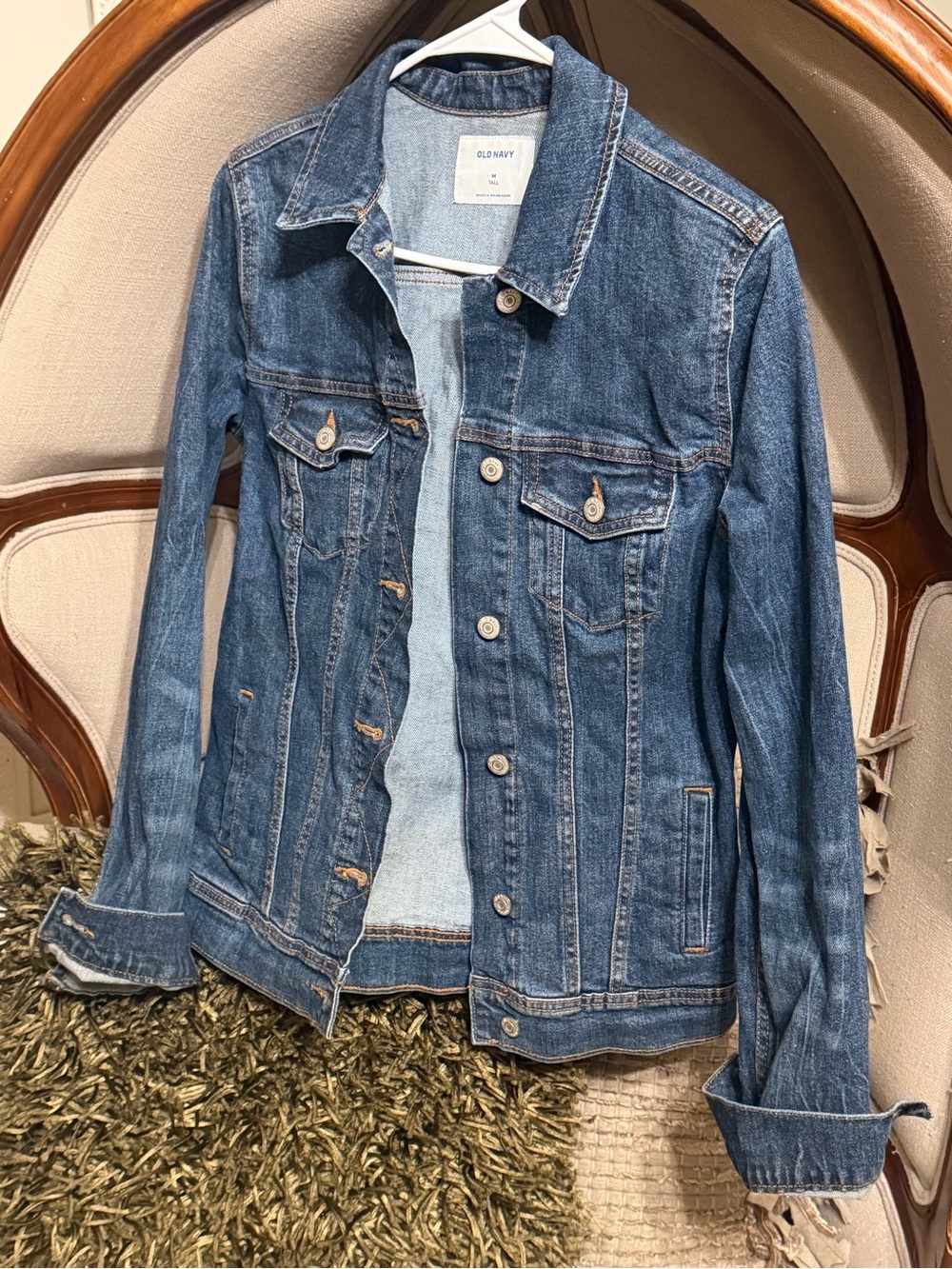 Old Navy Denim Jacket Blue Size Medium Tall Like New